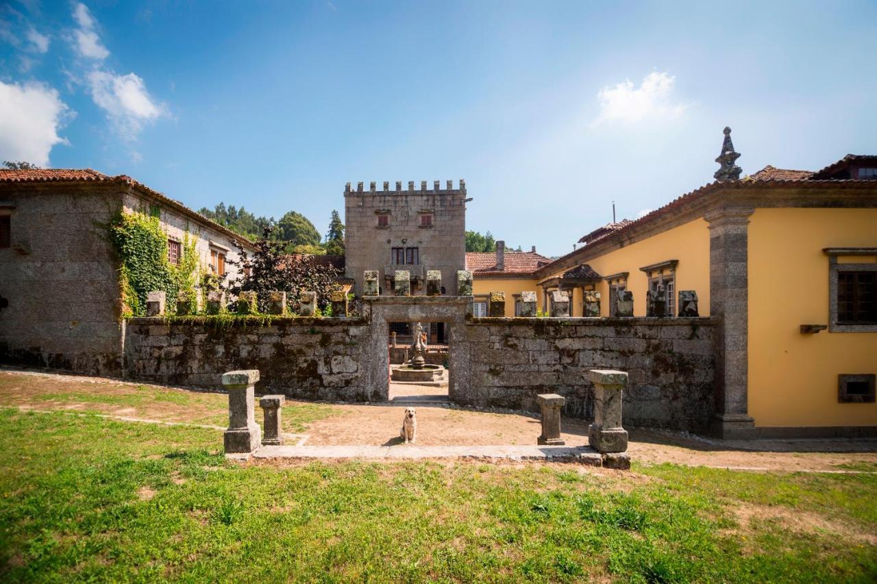 Paco De S.Cipriano Bed and Breakfast Guimarães Exteriör bild